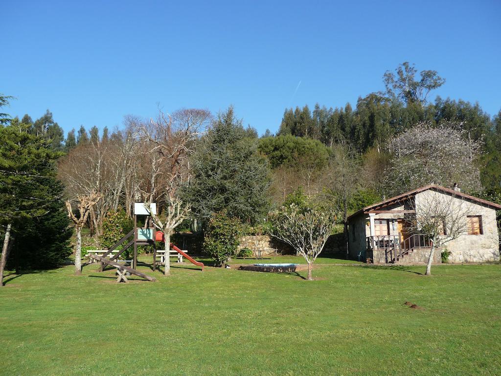 Casa Da Posta De Valmaior Hostal Boiro Exterior foto